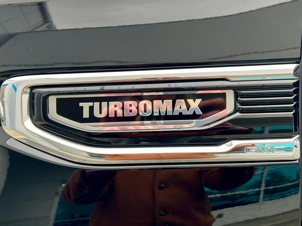 used 2024 GMC Sierra 1500 car, priced at $38,074