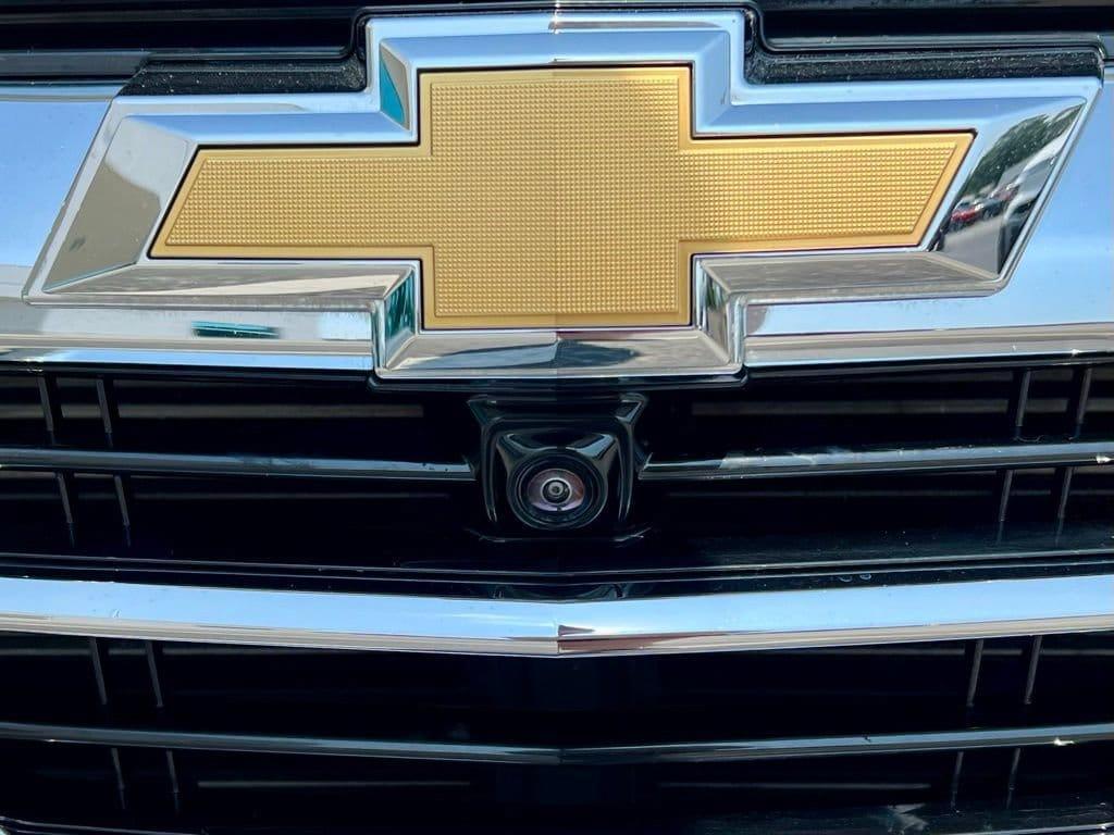 used 2025 Chevrolet Equinox car, priced at $25,888