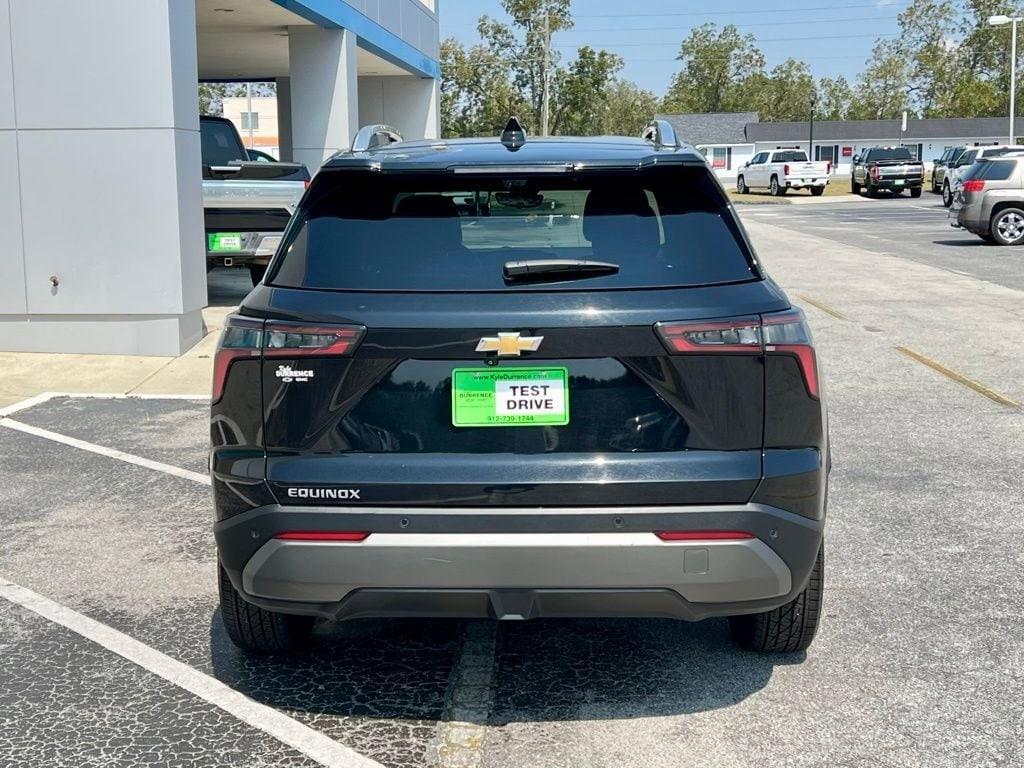 used 2025 Chevrolet Equinox car, priced at $25,888