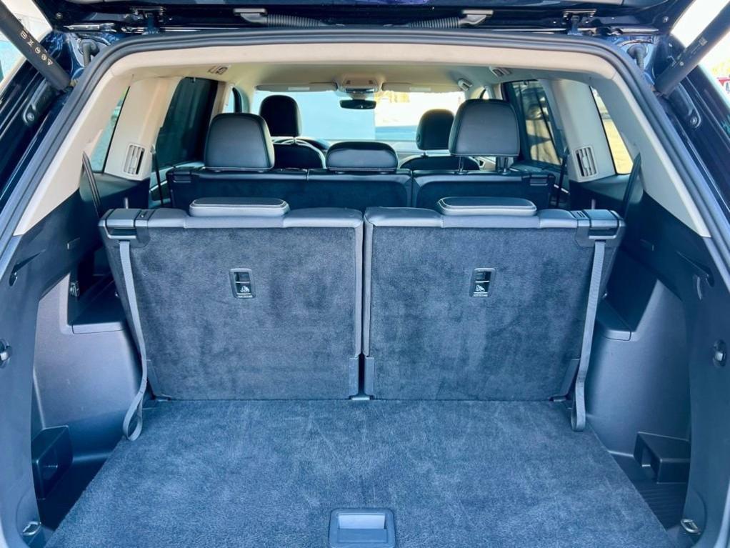 used 2024 Volkswagen Atlas car, priced at $29,900