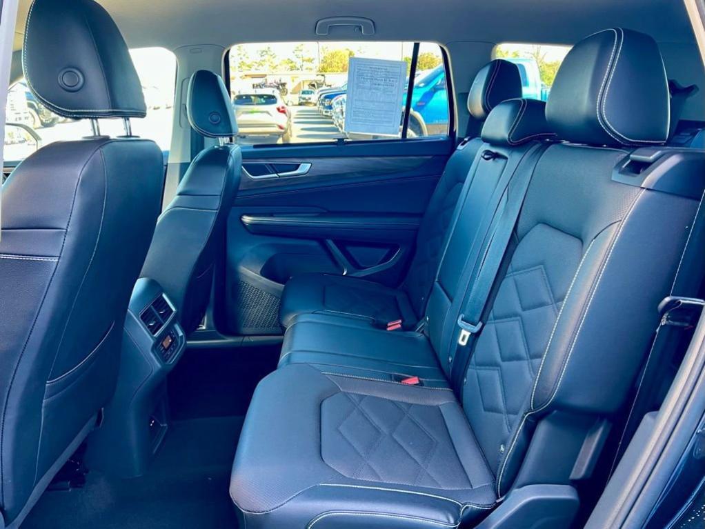 used 2024 Volkswagen Atlas car, priced at $29,900