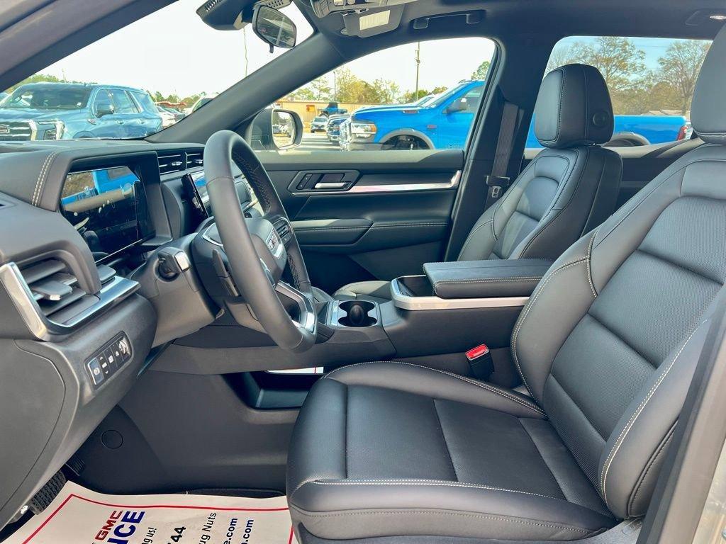 new 2026 GMC Terrain car, priced at $35,125