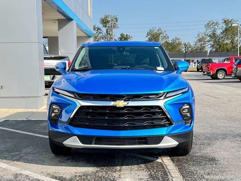 used 2025 Chevrolet Blazer car, priced at $31,995