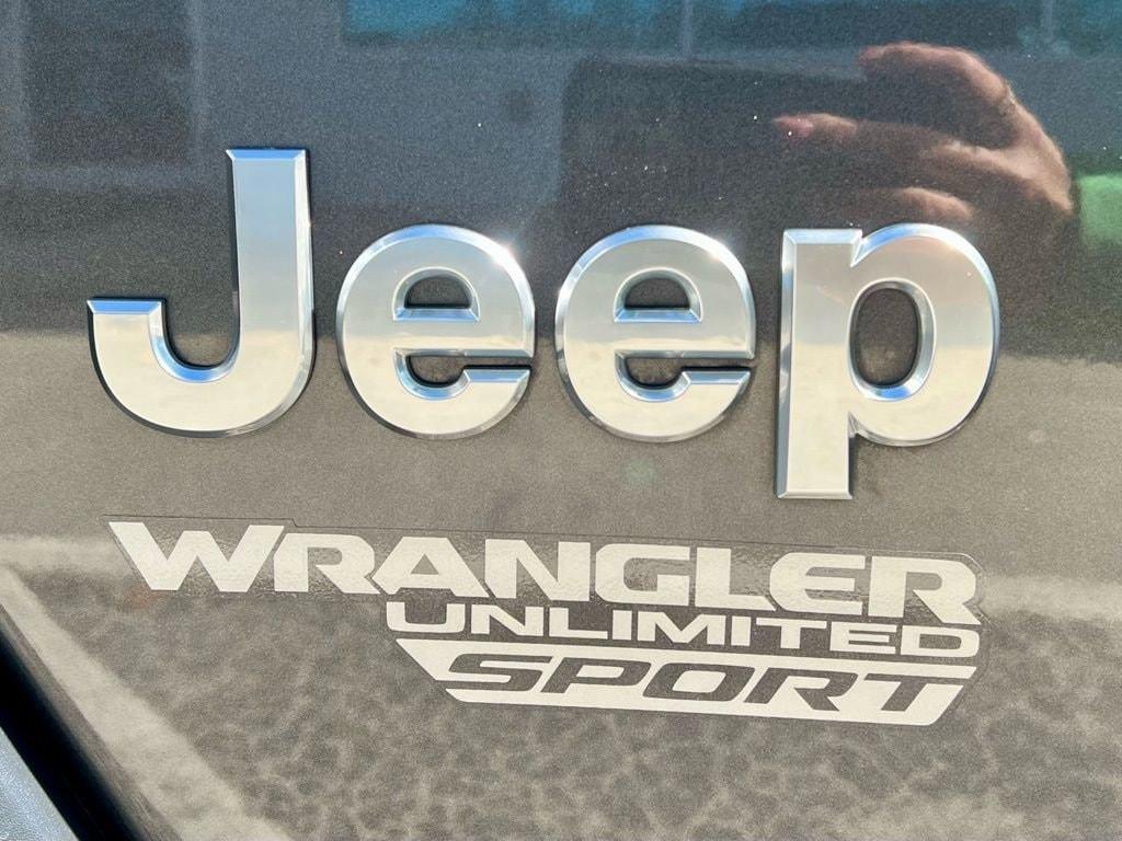 used 2018 Jeep Wrangler Unlimited car, priced at $14,988
