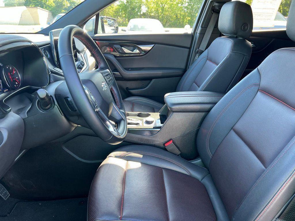 used 2025 Chevrolet Blazer car, priced at $34,888