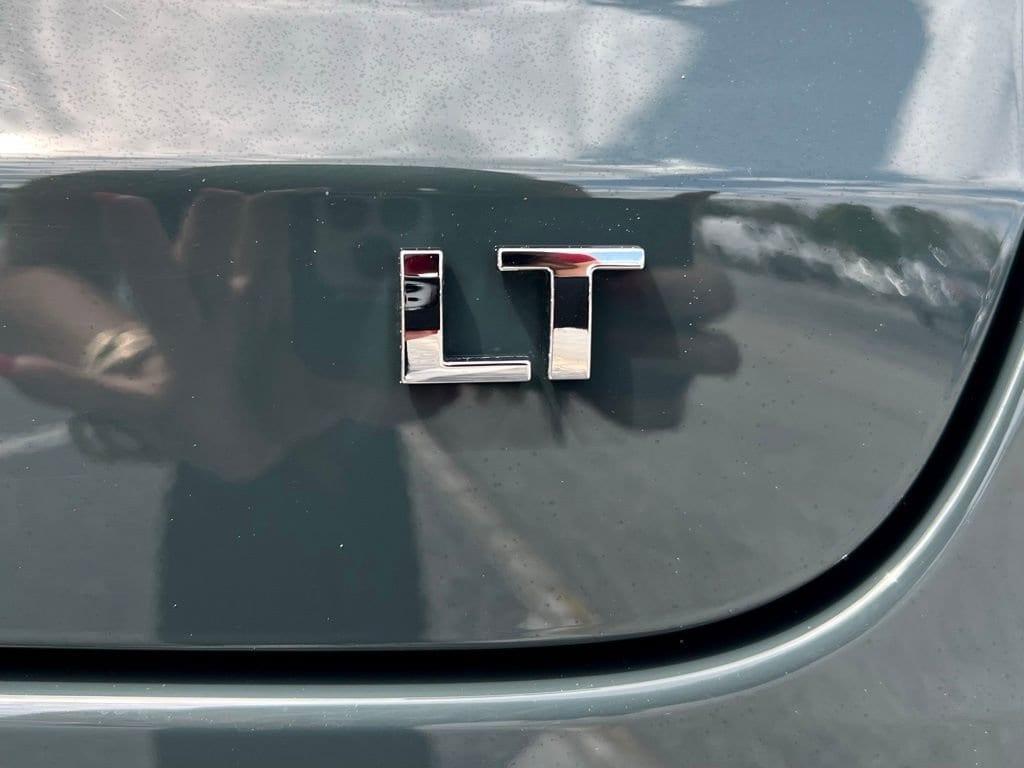 used 2025 Chevrolet Trax car, priced at $22,244