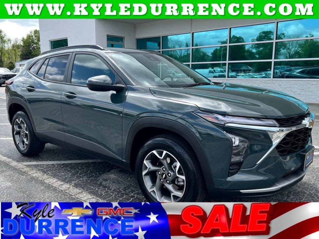 used 2025 Chevrolet Trax car, priced at $22,244