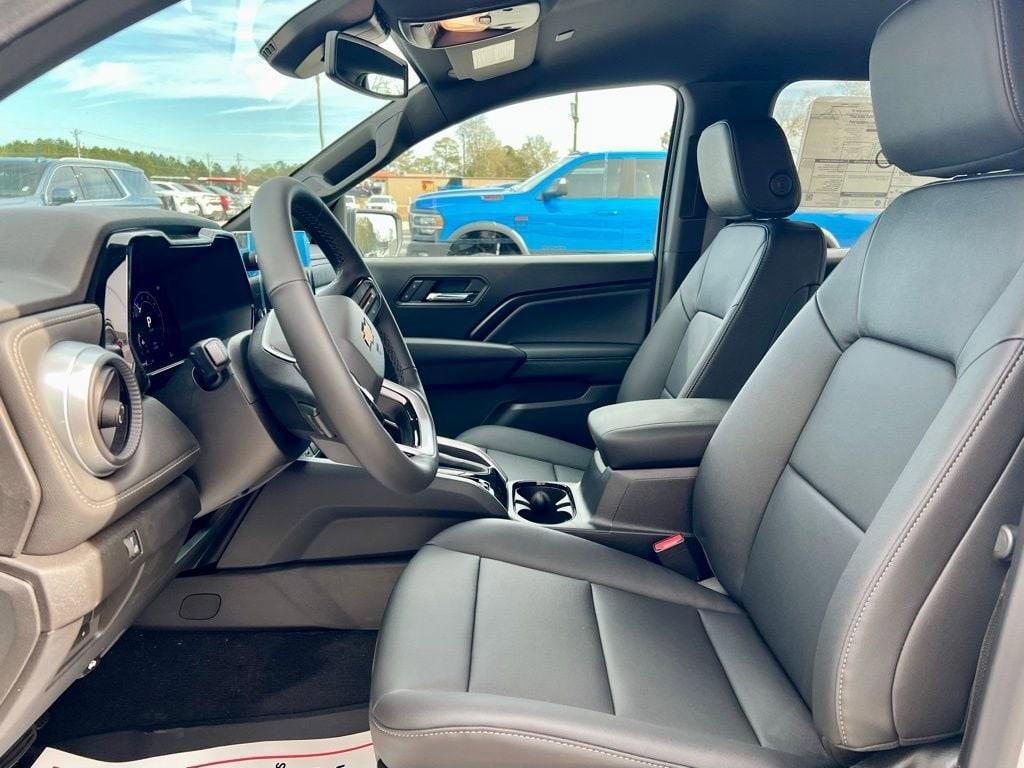 new 2026 Chevrolet Colorado car, priced at $38,995