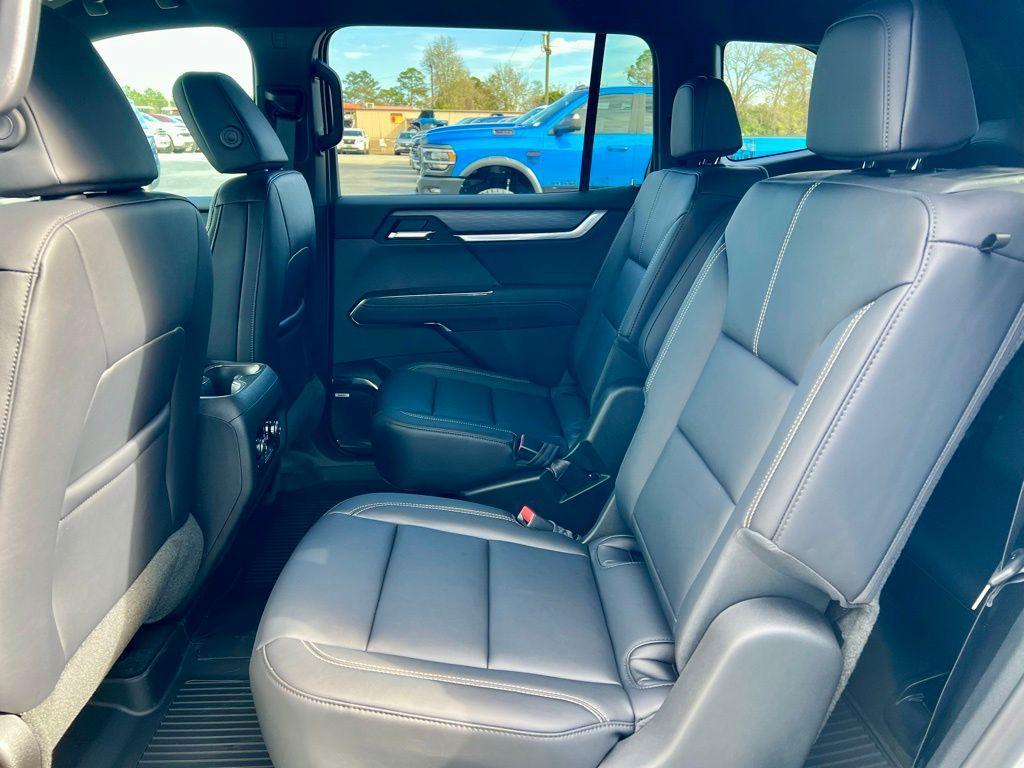 new 2026 GMC Acadia car, priced at $45,480