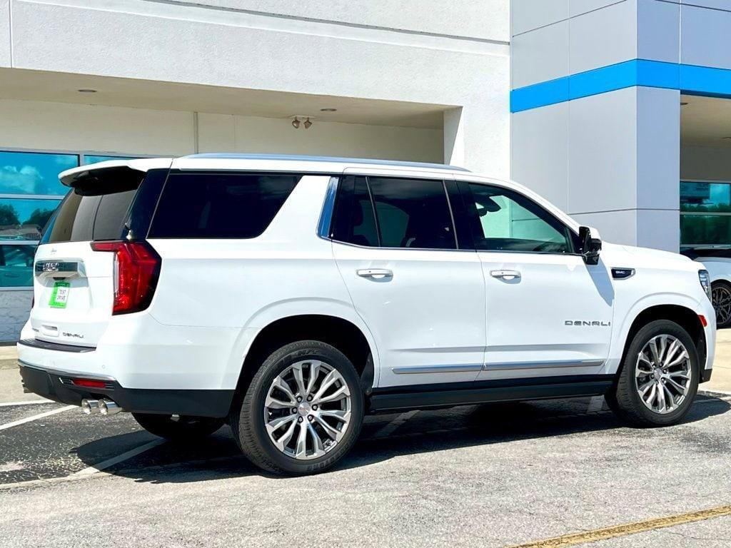used 2021 GMC Yukon car, priced at $40,888