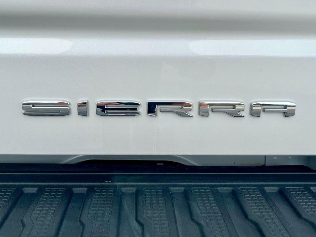 used 2022 GMC Sierra 1500 Limited car, priced at $40,267
