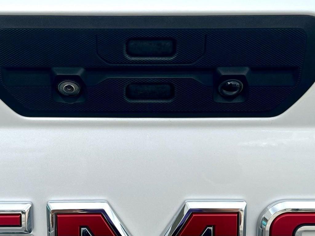 used 2022 GMC Sierra 1500 Limited car, priced at $40,267