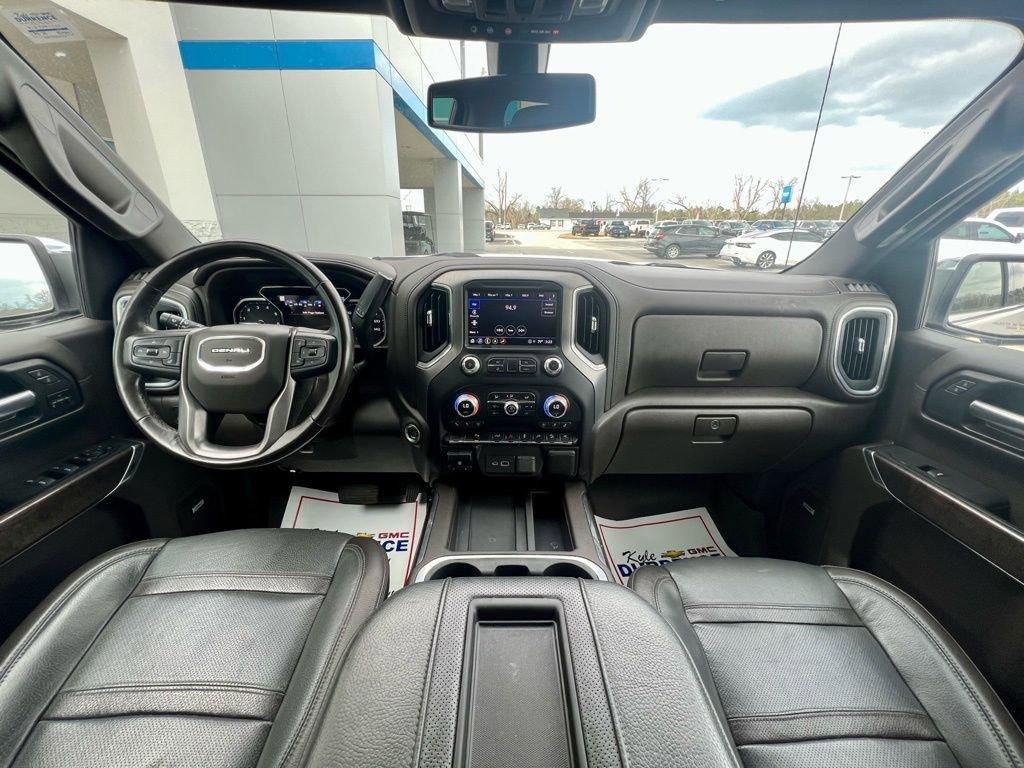 used 2022 GMC Sierra 1500 Limited car, priced at $40,267