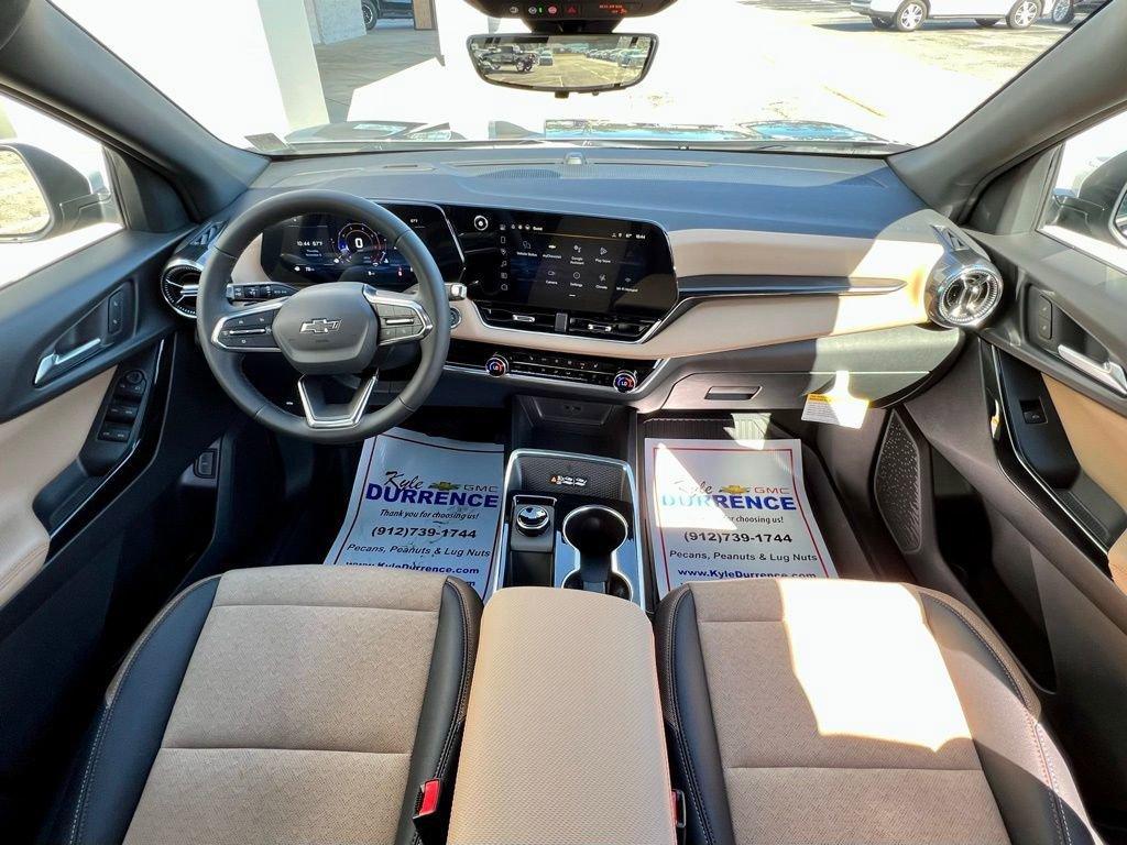 new 2026 Chevrolet Equinox car, priced at $33,605