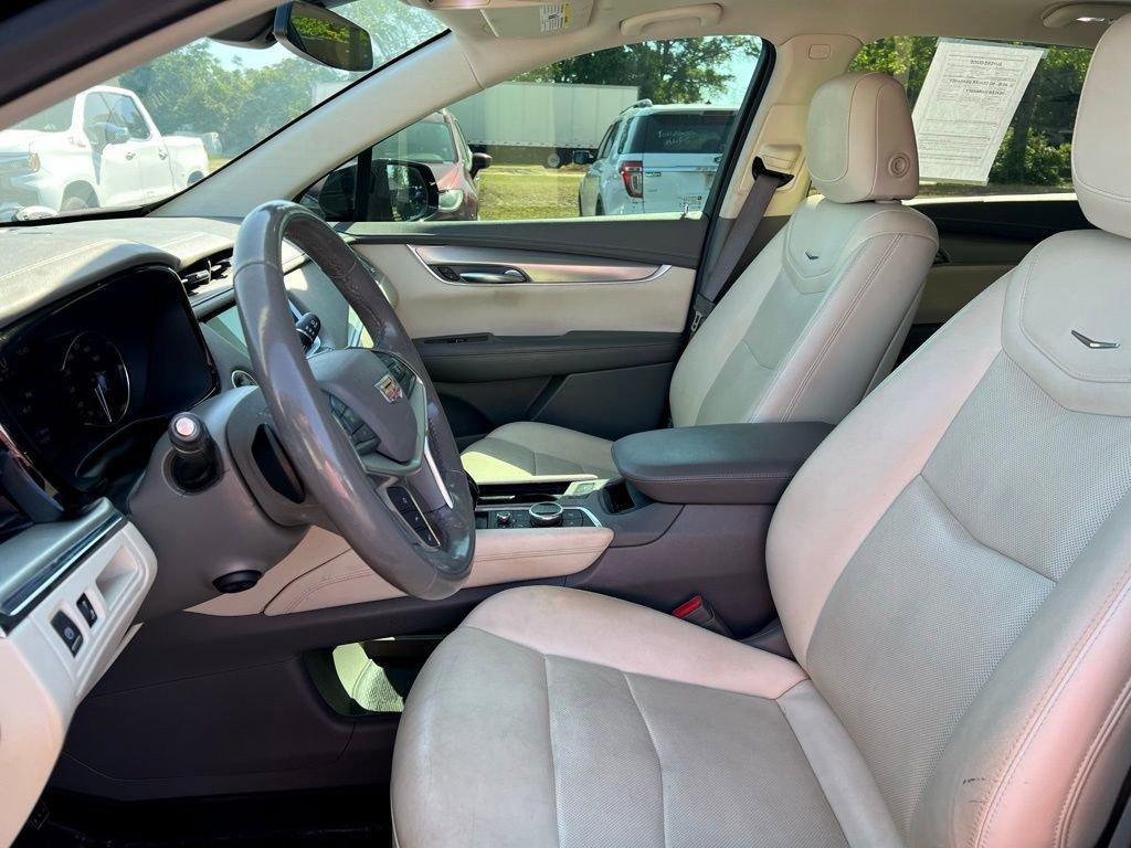 used 2020 Cadillac XT5 car, priced at $19,688