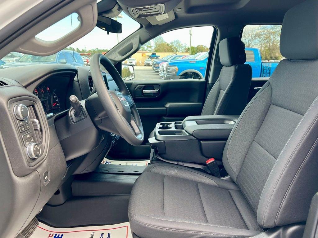 new 2026 GMC Sierra 1500 car, priced at $49,735