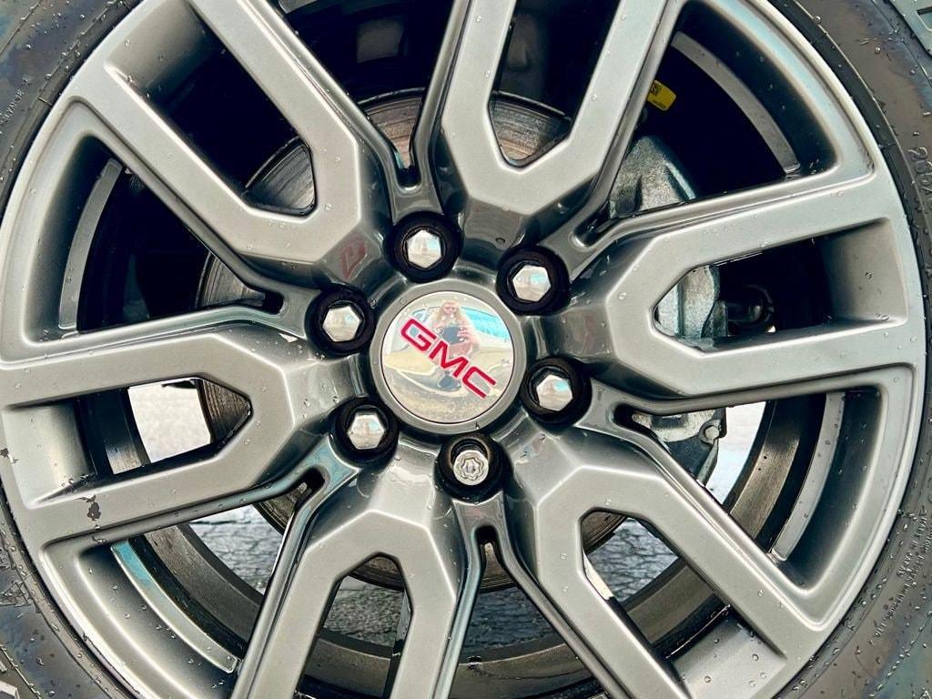 used 2022 GMC Sierra 1500 car, priced at $41,995