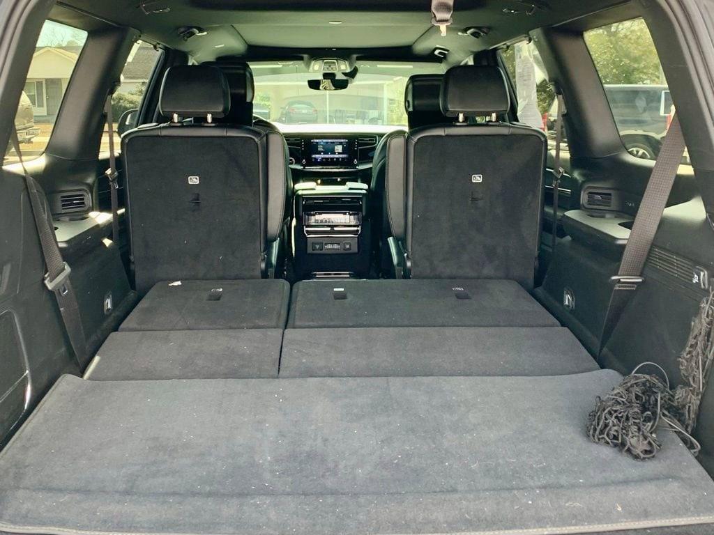 used 2024 Jeep Wagoneer car