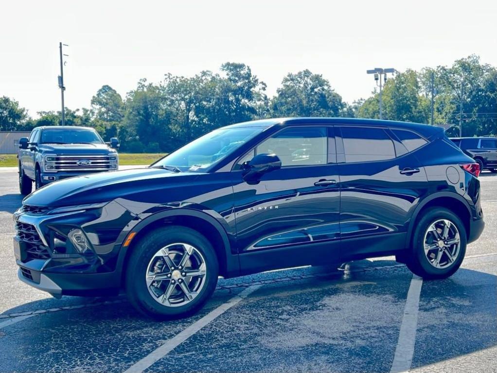 used 2025 Chevrolet Blazer car, priced at $26,888