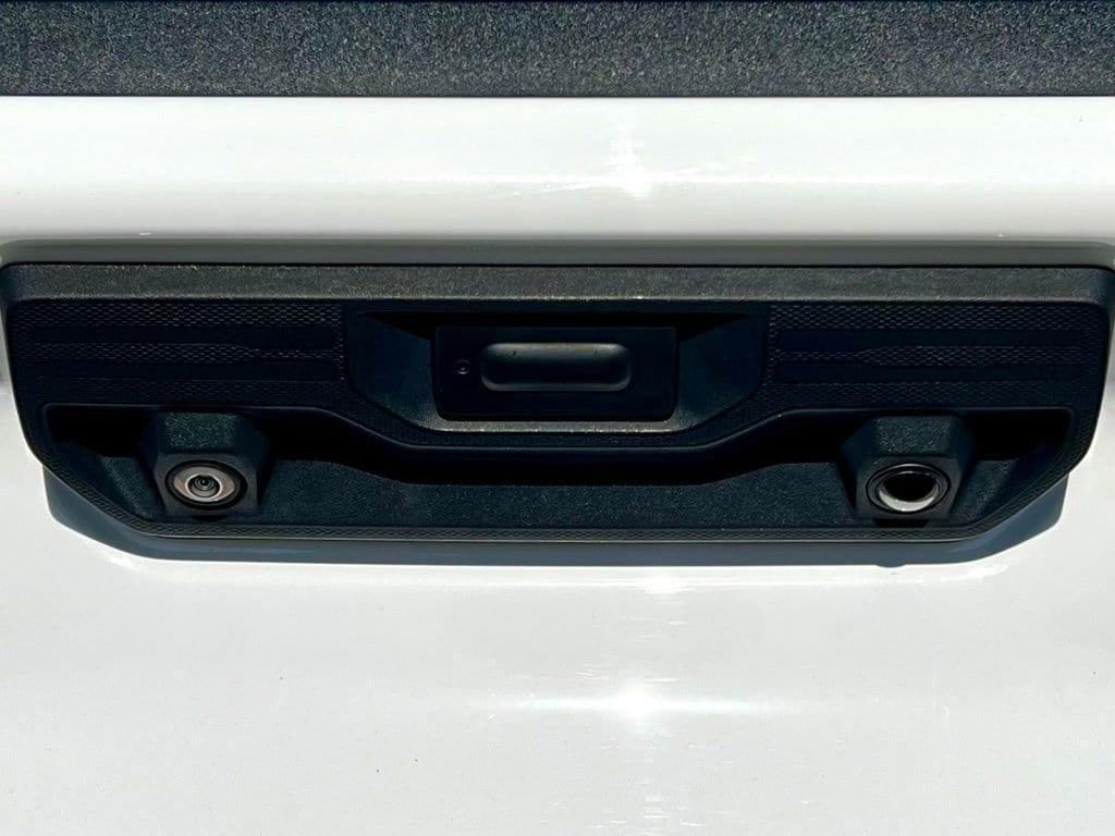 used 2022 Chevrolet Silverado 1500 car, priced at $42,995