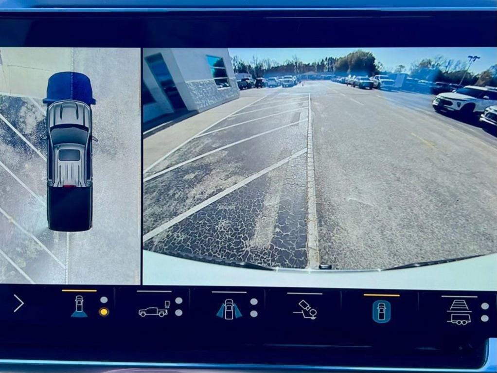 used 2022 Chevrolet Silverado 1500 car, priced at $42,995