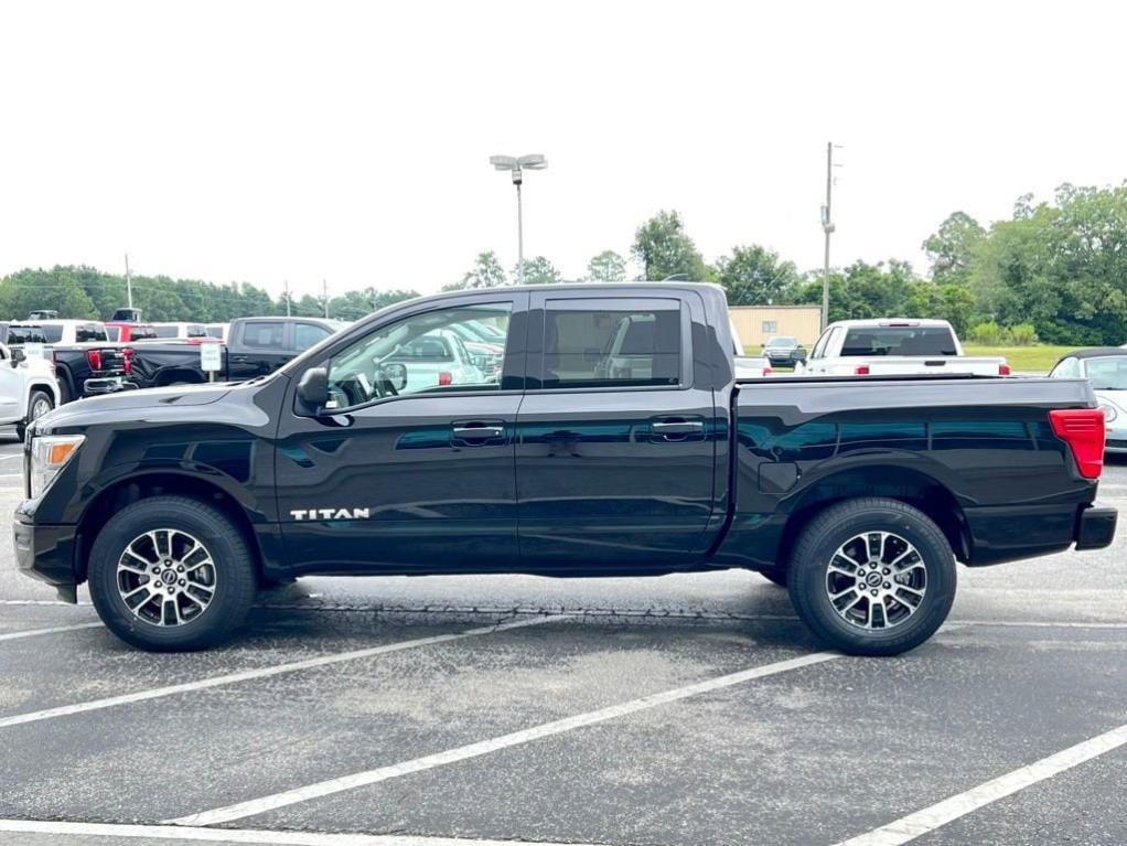 used 2023 Nissan Titan car, priced at $32,995