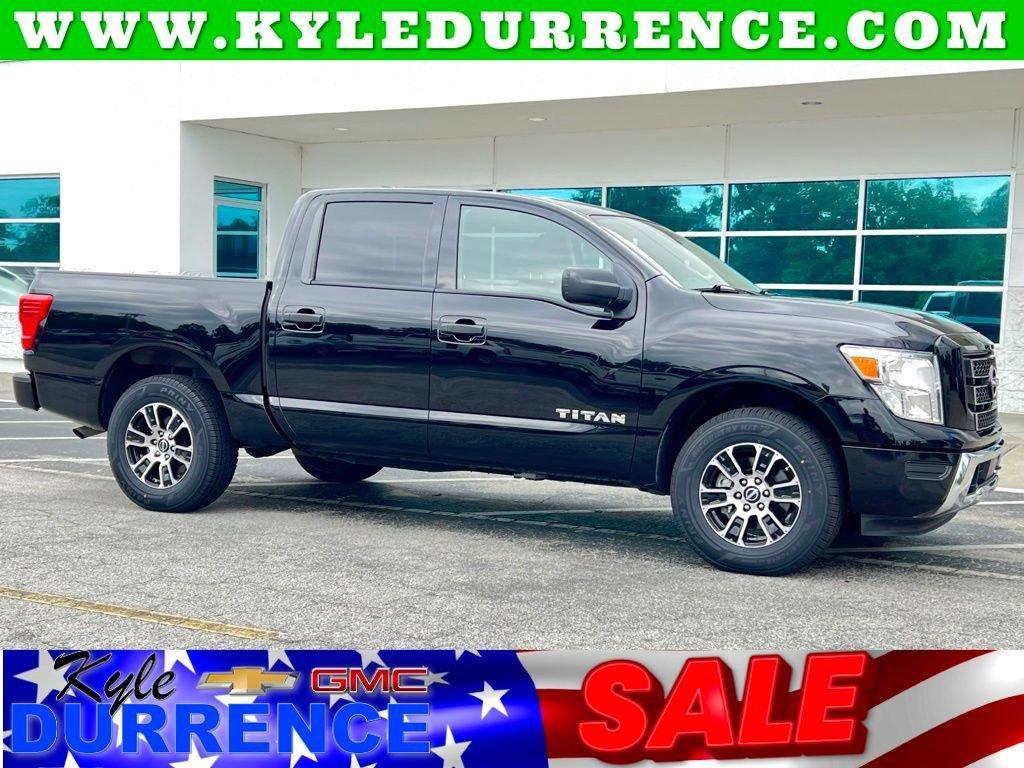 used 2023 Nissan Titan car, priced at $30,488