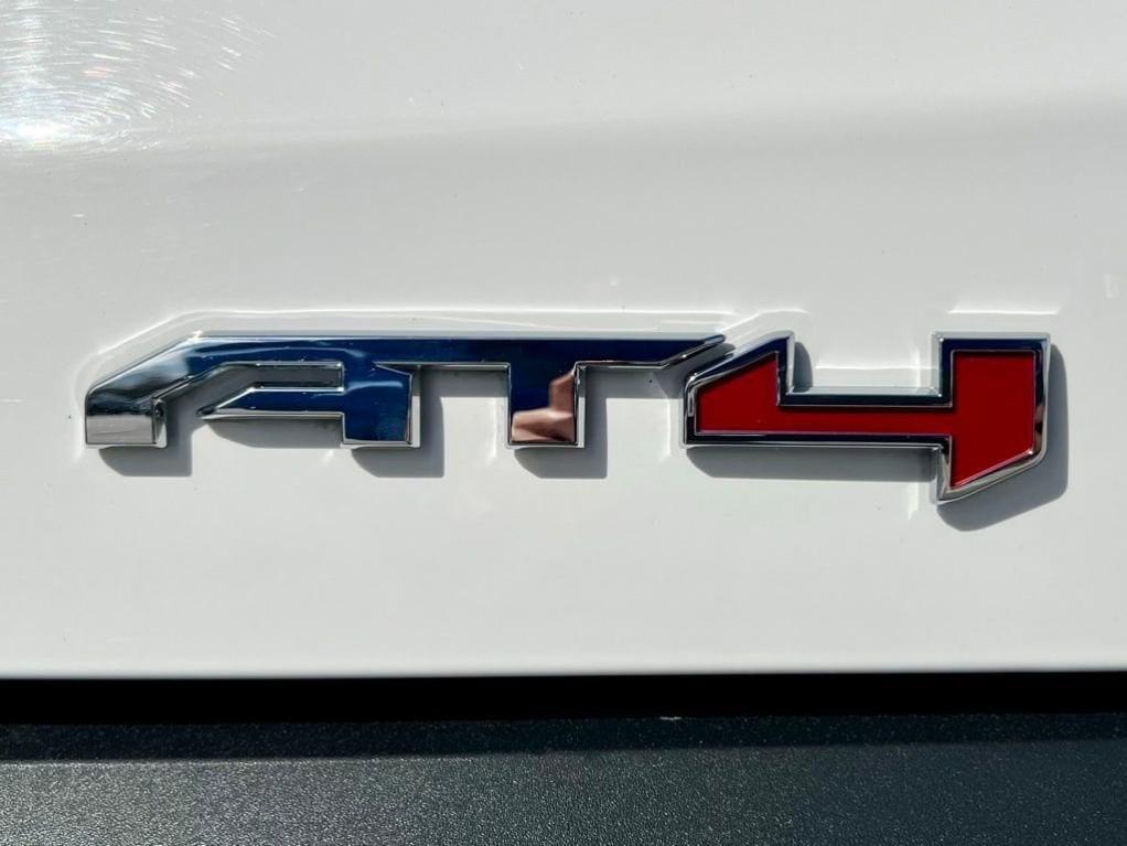 used 2023 GMC Acadia car, priced at $32,397