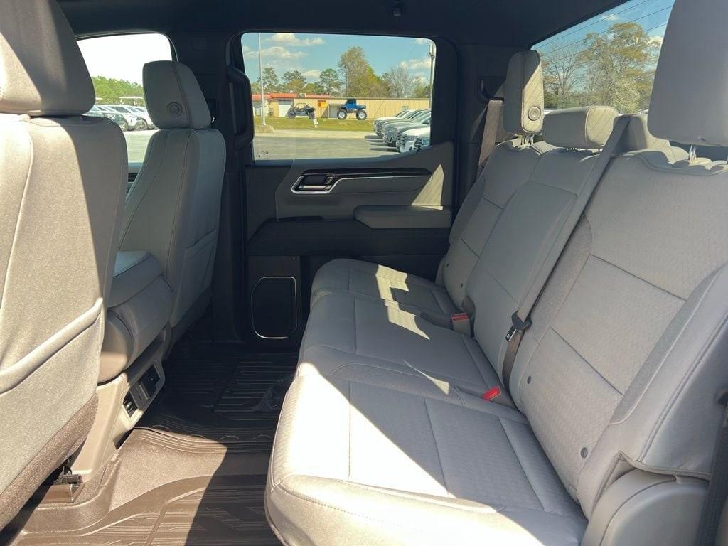 new 2026 GMC Sierra 1500 car, priced at $52,685