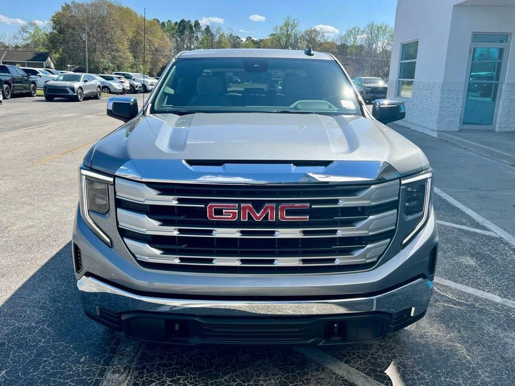 new 2026 GMC Sierra 1500 car, priced at $52,685