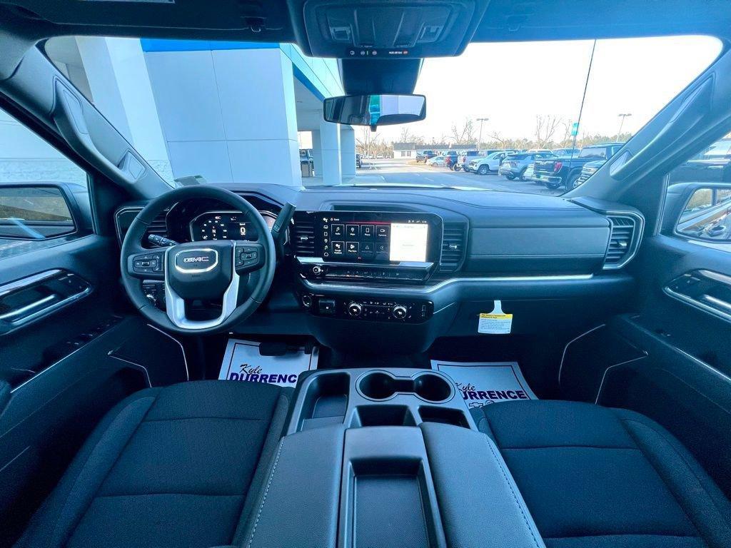 new 2026 GMC Sierra 1500 car, priced at $49,235