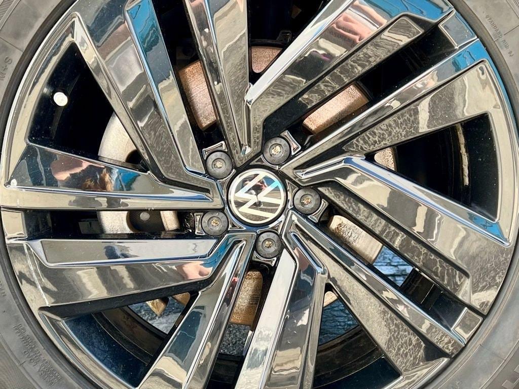 used 2022 Volkswagen Atlas Cross Sport car, priced at $22,489