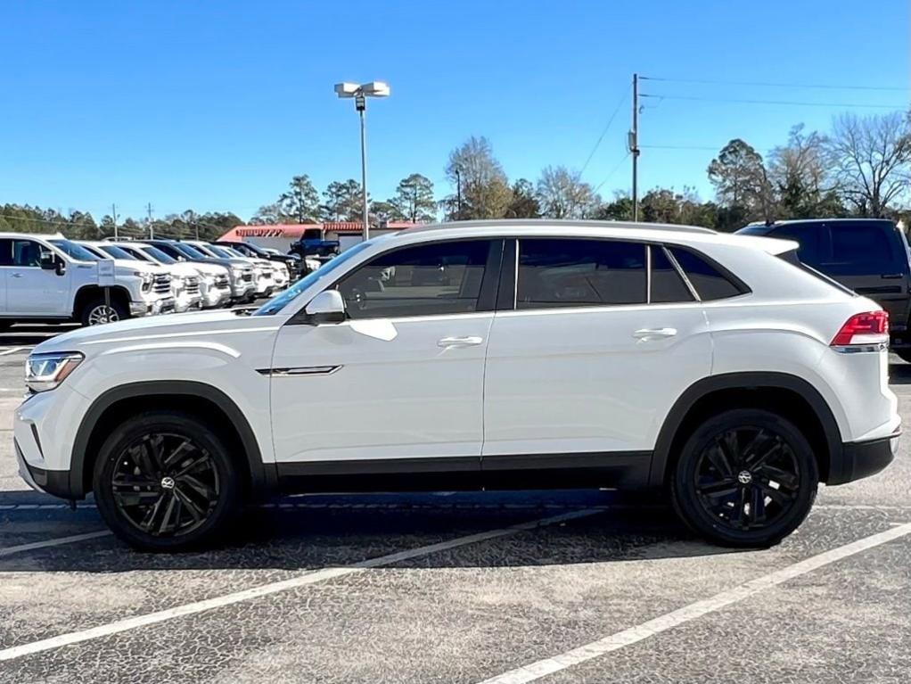 used 2022 Volkswagen Atlas Cross Sport car, priced at $22,489