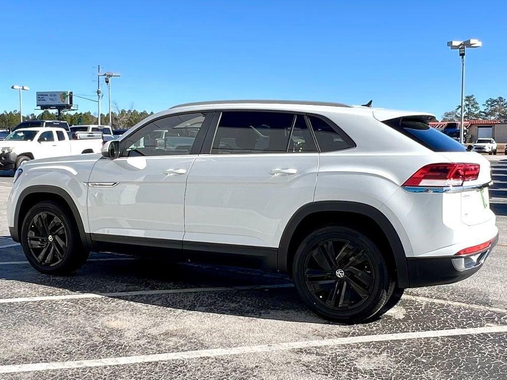 used 2022 Volkswagen Atlas Cross Sport car, priced at $22,489