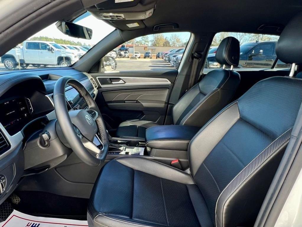 used 2022 Volkswagen Atlas Cross Sport car, priced at $22,489