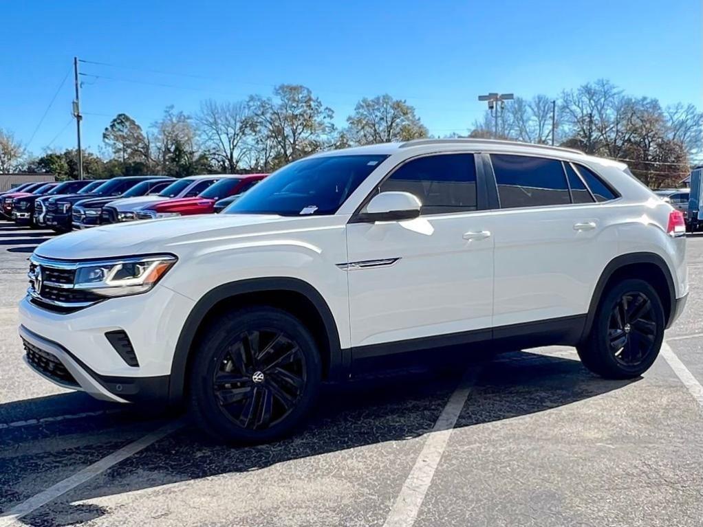 used 2022 Volkswagen Atlas Cross Sport car, priced at $22,489