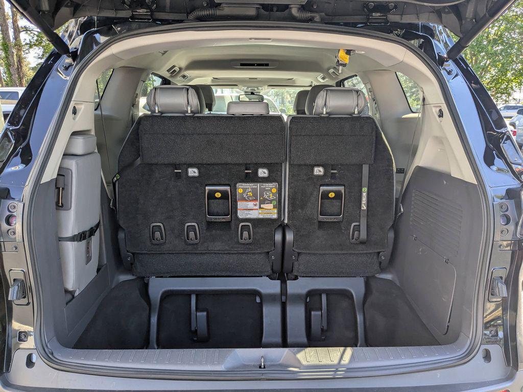 used 2024 Toyota Sienna car, priced at $43,922