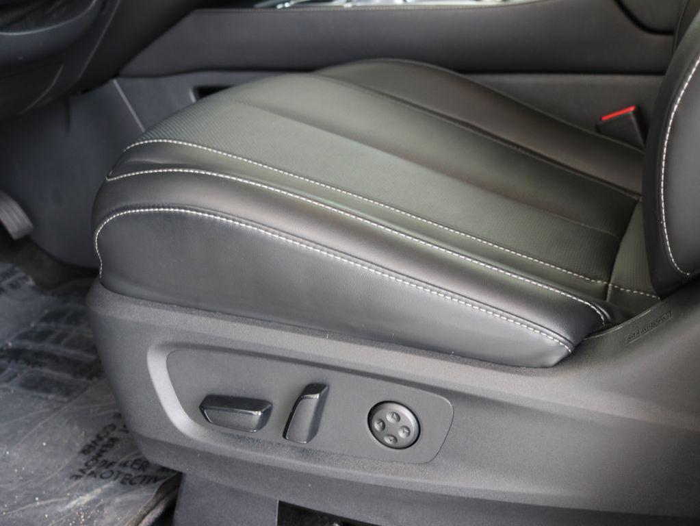 used 2025 INFINITI QX60 car, priced at $45,000