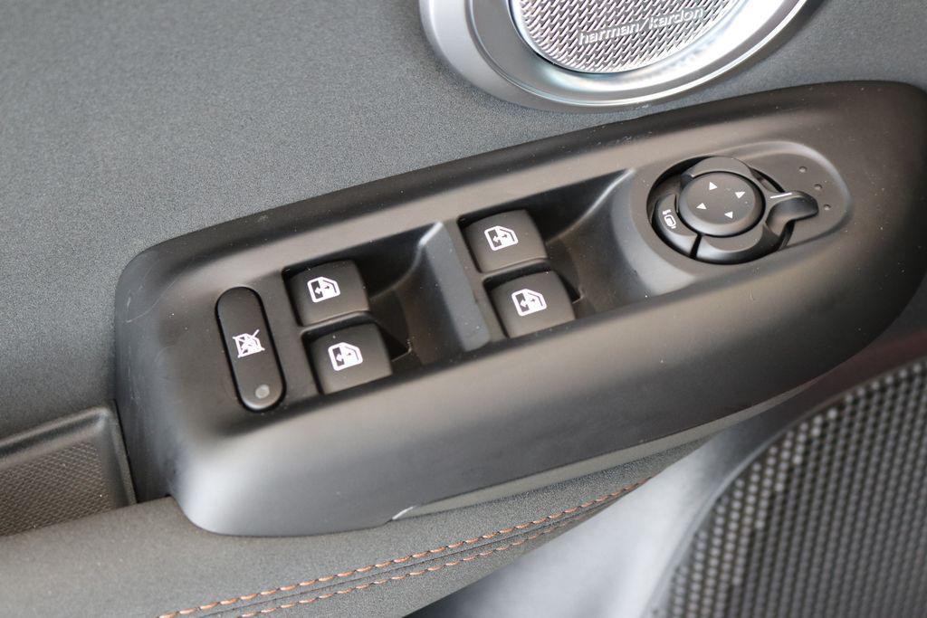 new 2025 Alfa Romeo Tonale car, priced at $46,475