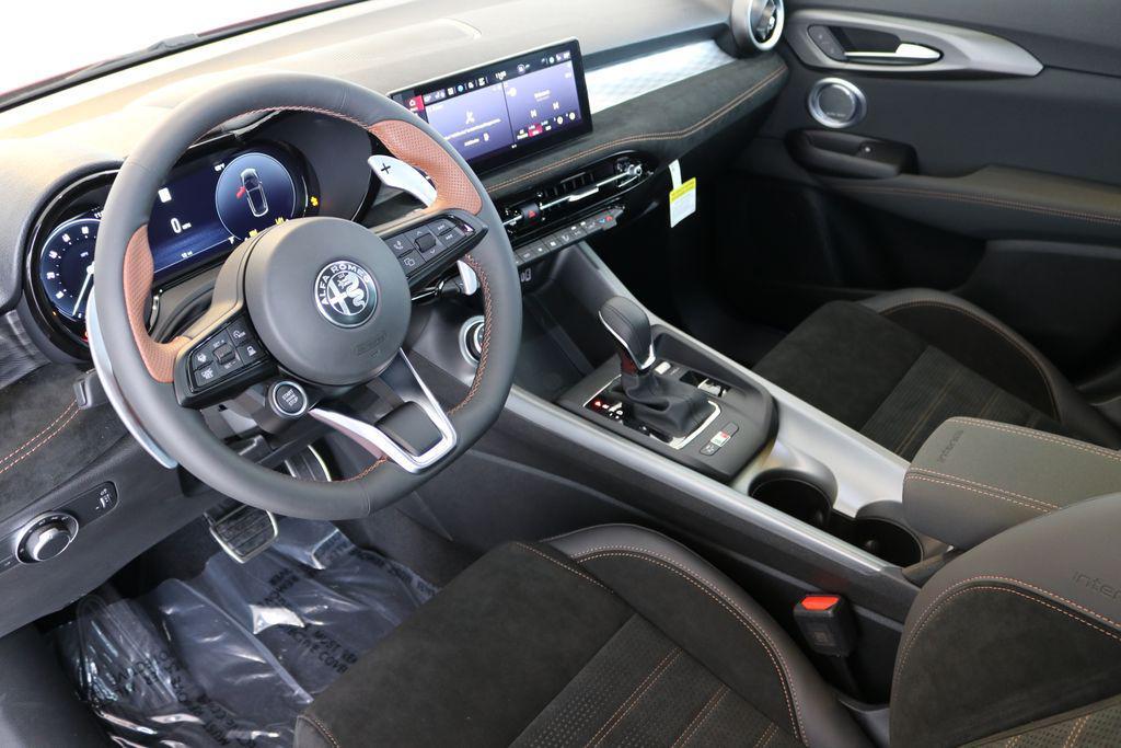 new 2025 Alfa Romeo Tonale car, priced at $46,475