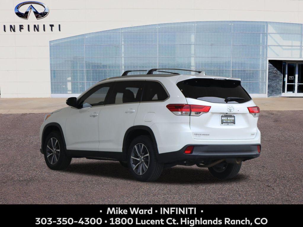 used 2019 Toyota Highlander car, priced at $27,289
