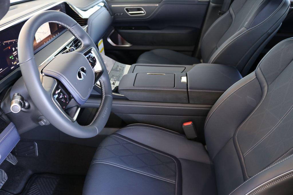 new 2026 INFINITI QX80 car, priced at $102,320