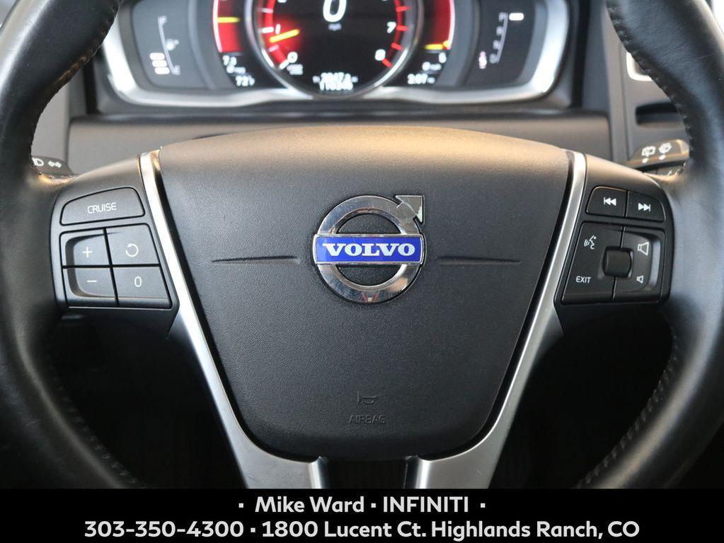 used 2015 Volvo XC60 car, priced at $11,289