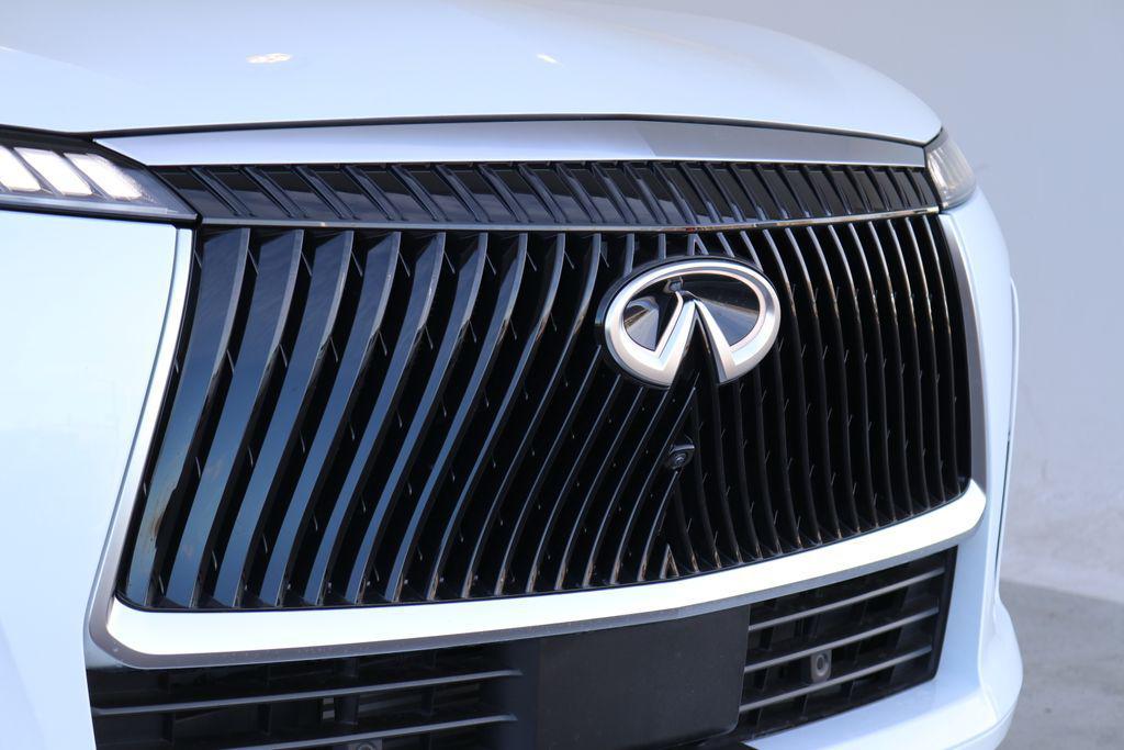 used 2025 INFINITI QX80 car, priced at $74,599