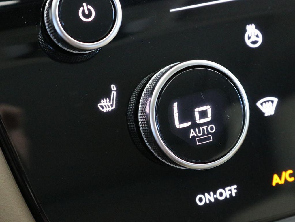 used 2025 INFINITI QX60 car, priced at $40,000