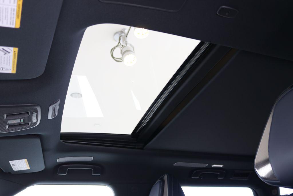 new 2026 INFINITI QX80 car, priced at $103,370