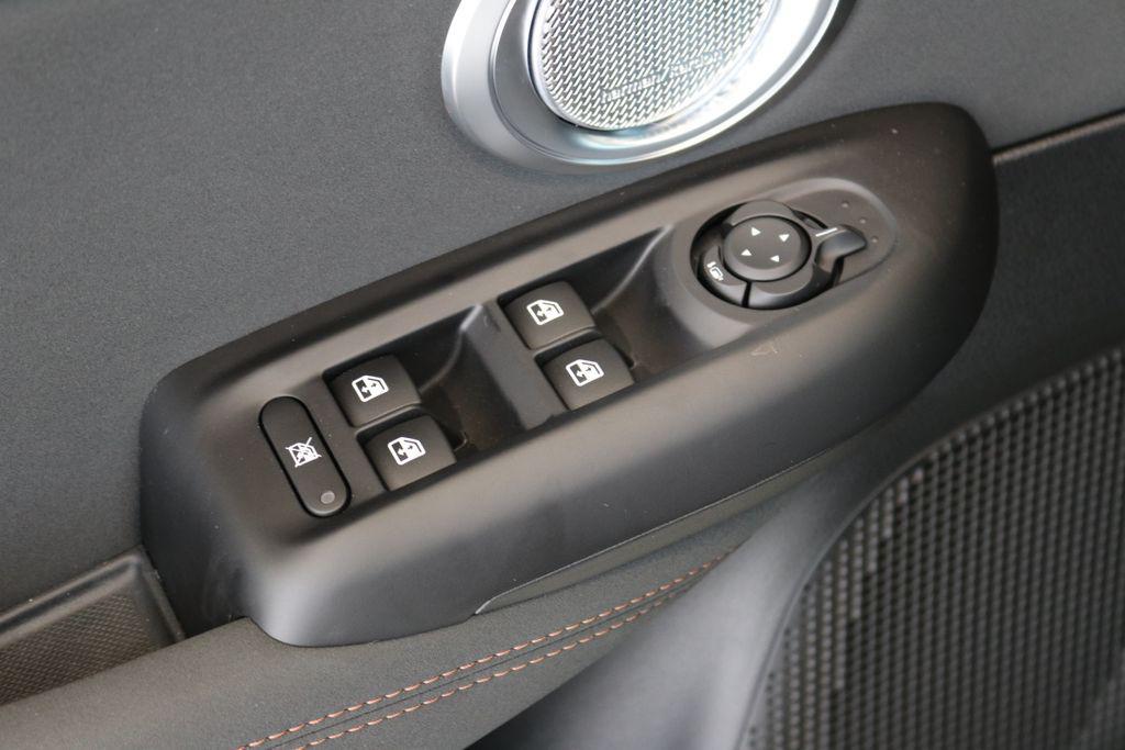 new 2025 Alfa Romeo Tonale car, priced at $46,475