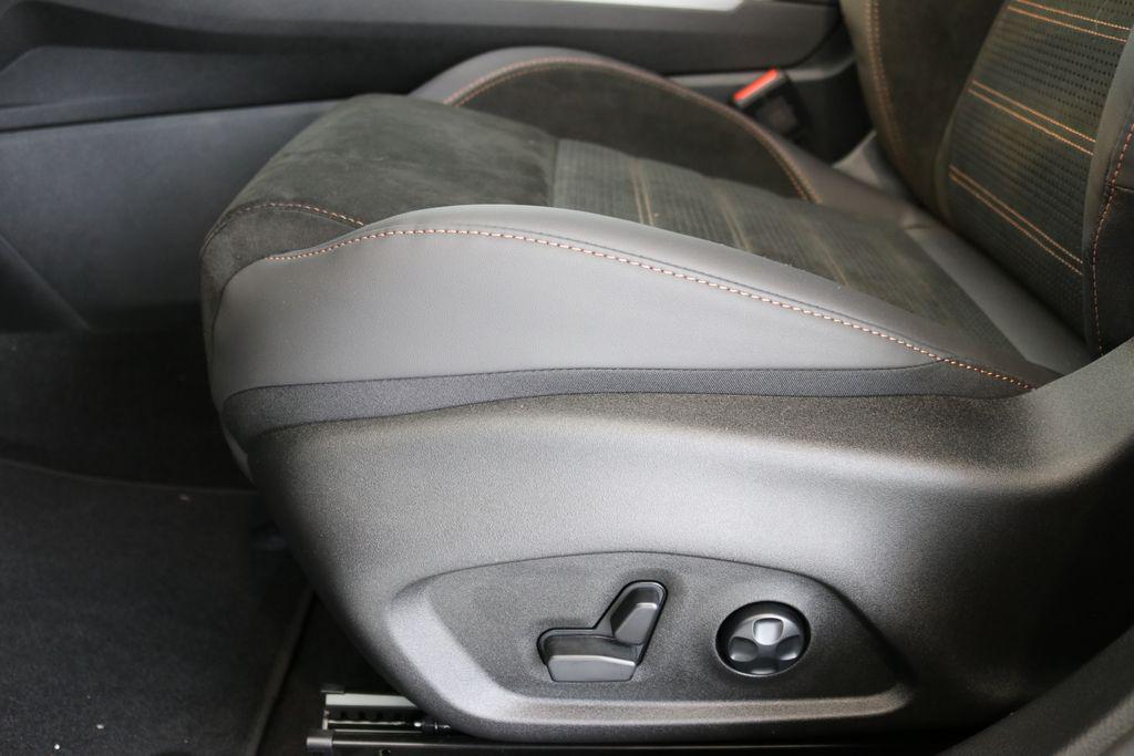 new 2025 Alfa Romeo Tonale car, priced at $46,475