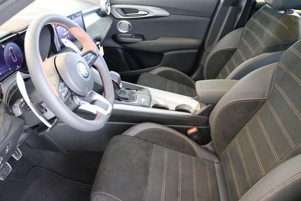 new 2025 Alfa Romeo Tonale car, priced at $46,475