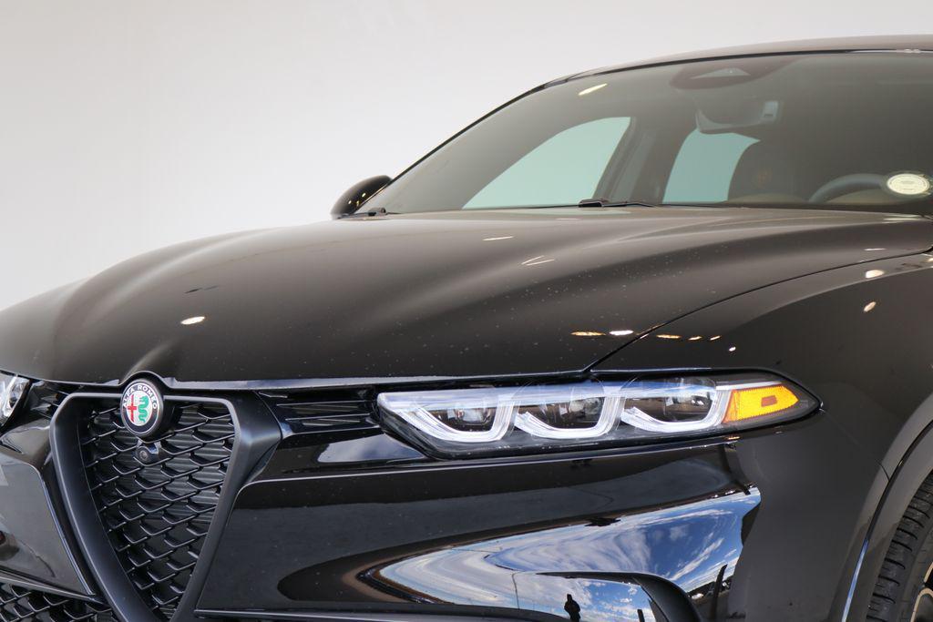 new 2025 Alfa Romeo Tonale car, priced at $46,475